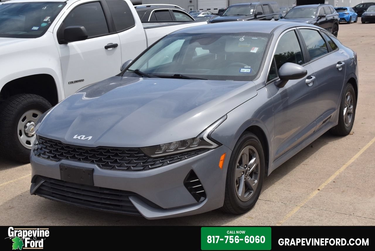 Used 2023 Kia K5 LXS FWD image 1