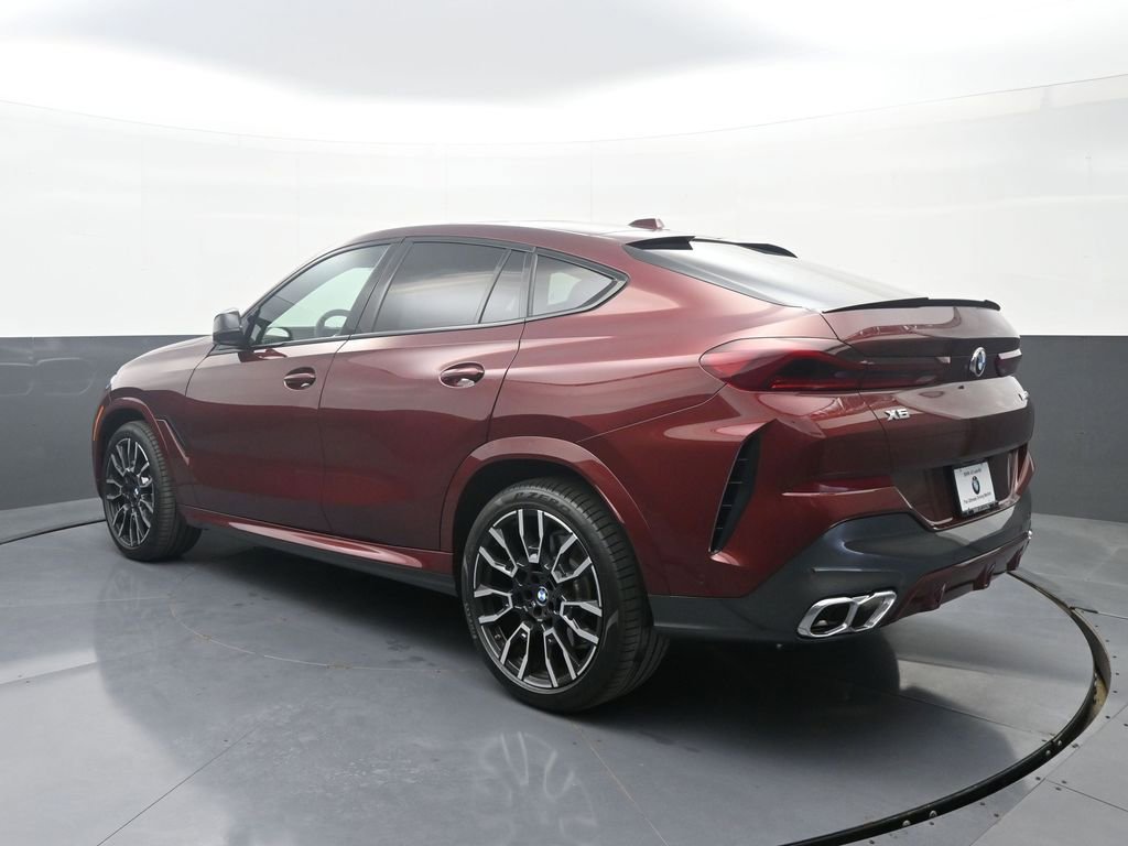 Used 2026 BMW X6 M60i image 5