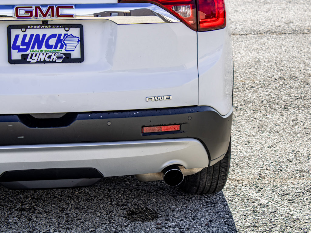 Used 2018 GMC Acadia SLT image 12