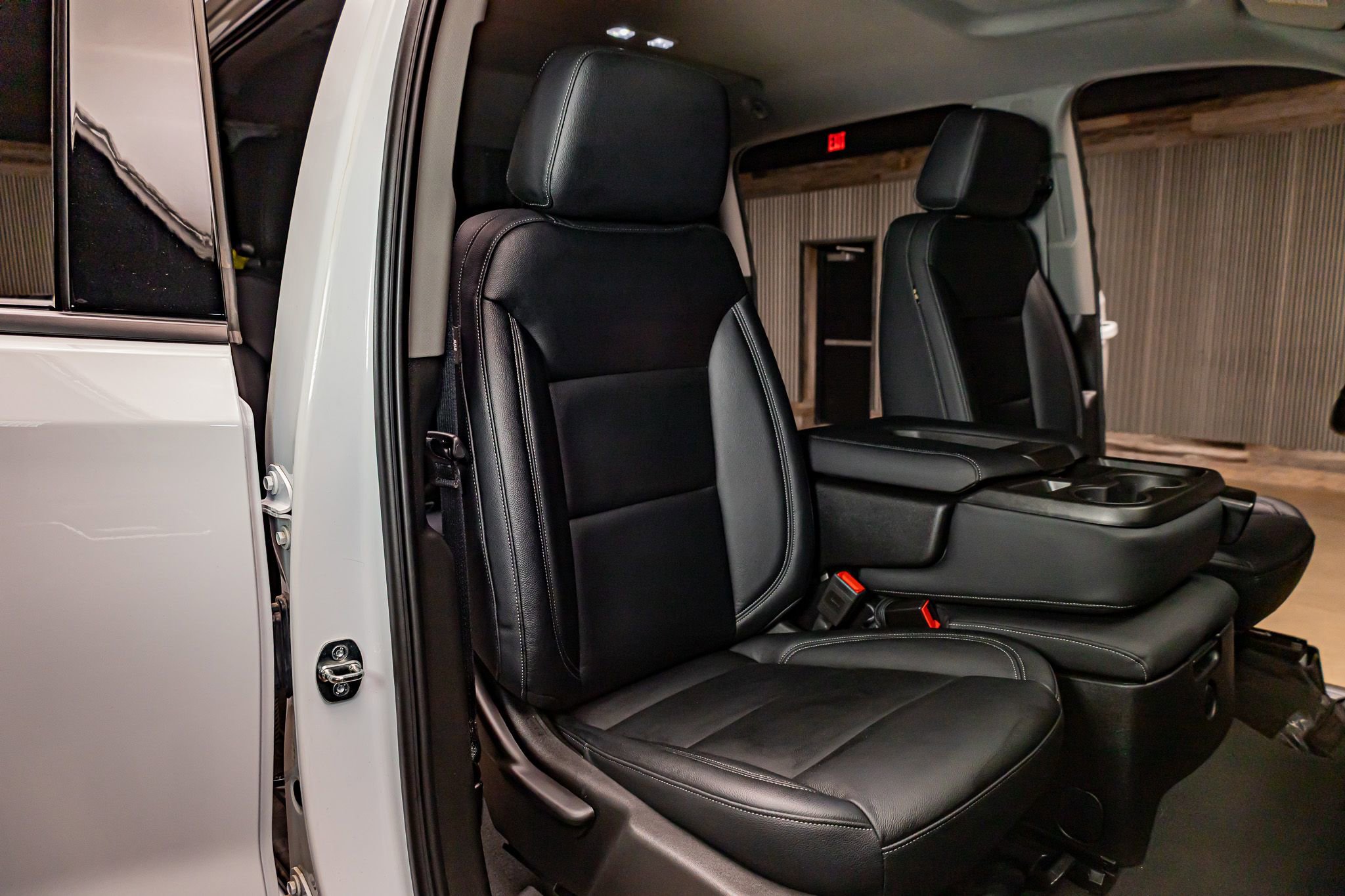 Used 2024 GMC Sierra 1500 Elevation image 30