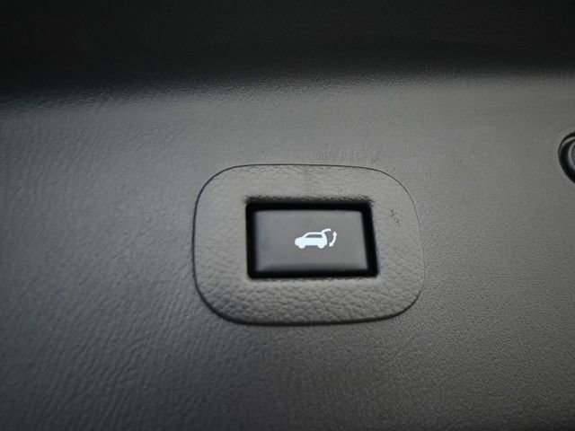 Used 2024 INFINITI QX80 Luxe image 9