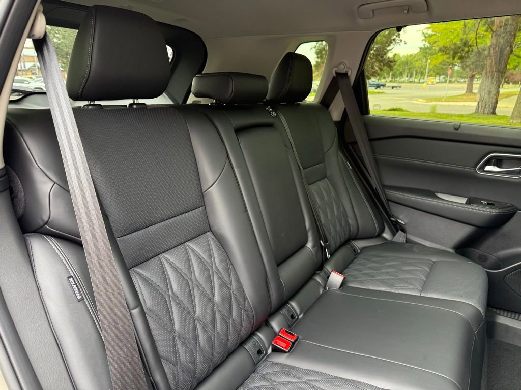 New 2026 Nissan Rogue Platinum w/ Platinum Premium Package image 18