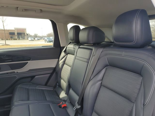 Certified 2024 Lincoln Nautilus Reserve w/ Equipment Group 202A image 29