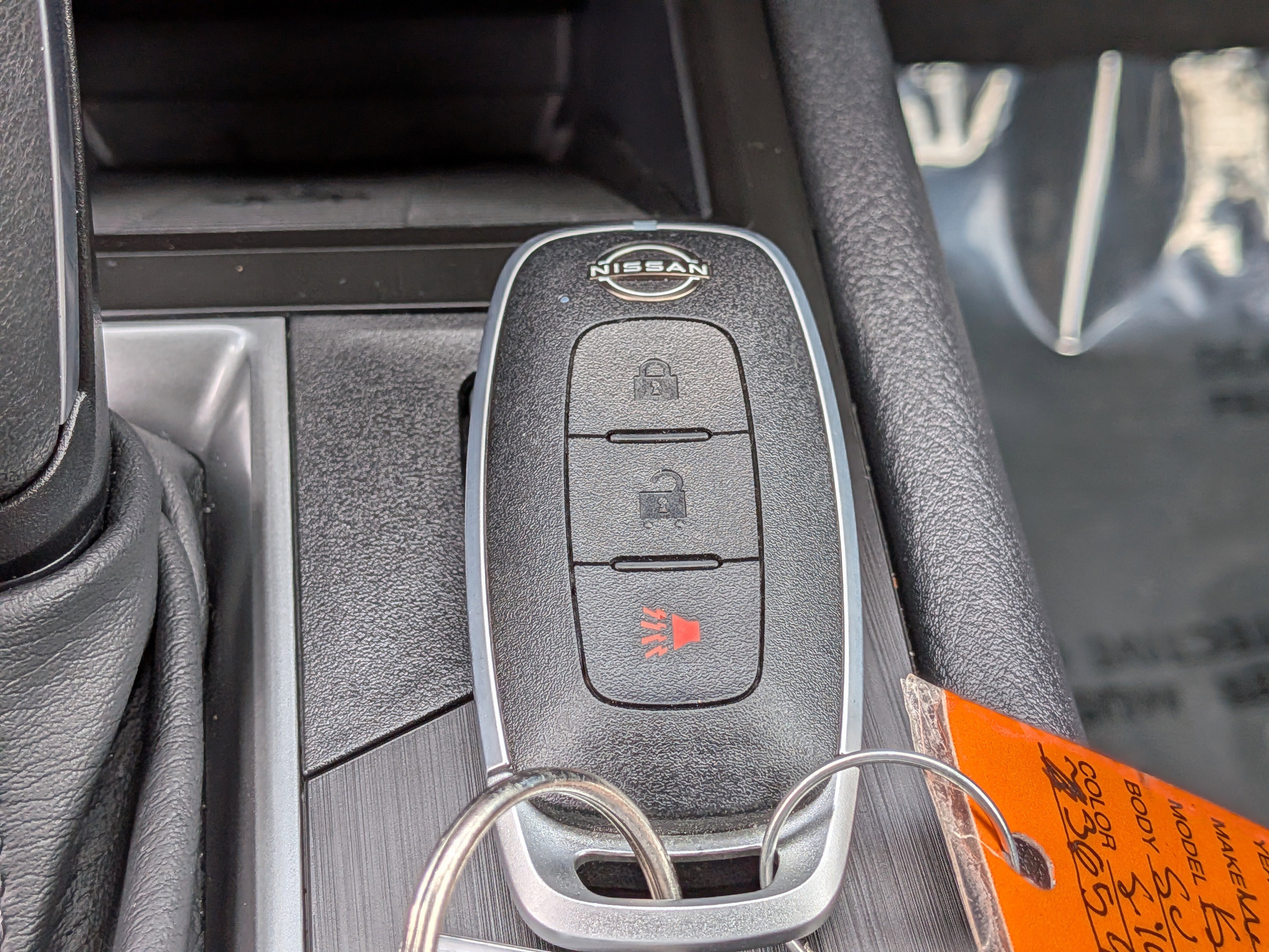 Used 2025 Nissan Kicks SV image 31