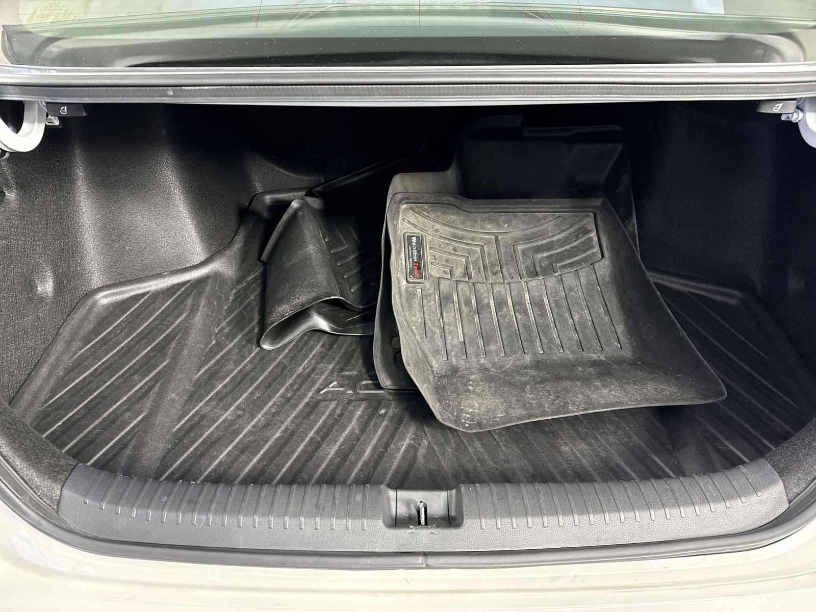 Used 2023 Honda Accord Sport image 32