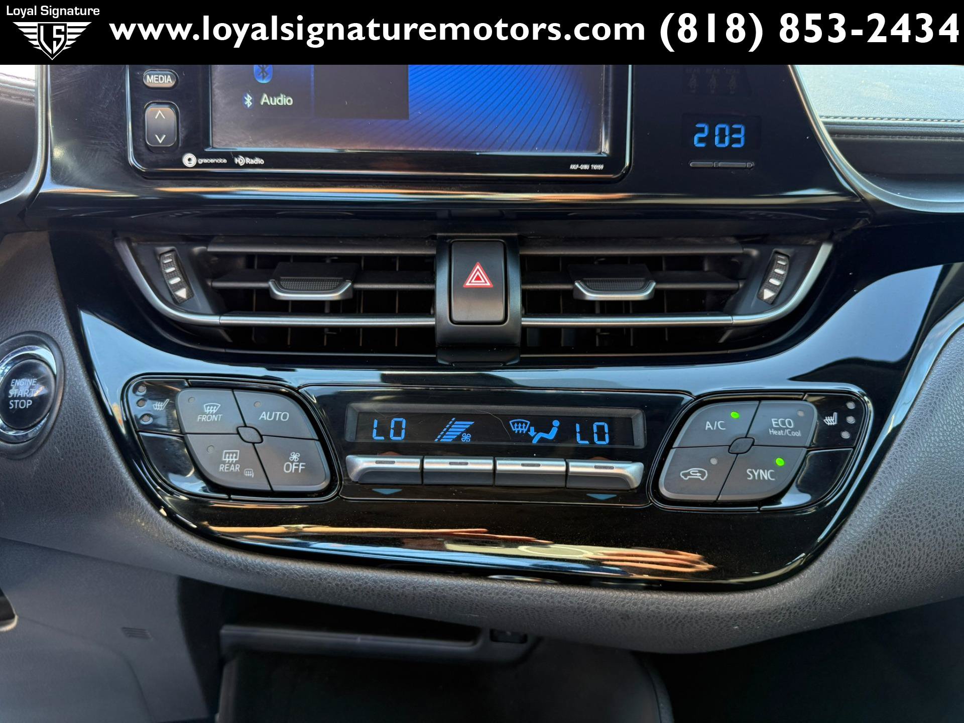 Used 2018 Toyota C-HR XLE FWD image 24