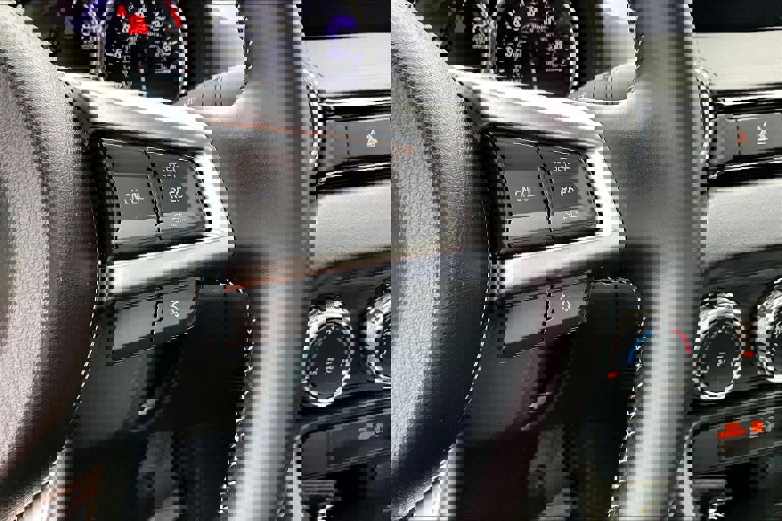 Used 2025 MAZDA MX-5 Miata Grand Touring w/ Weather Package image 18