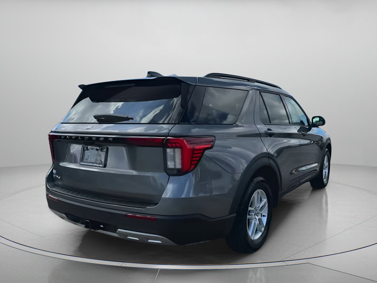 New 2026 Ford Explorer Active w/ Active Comfort Package image 30