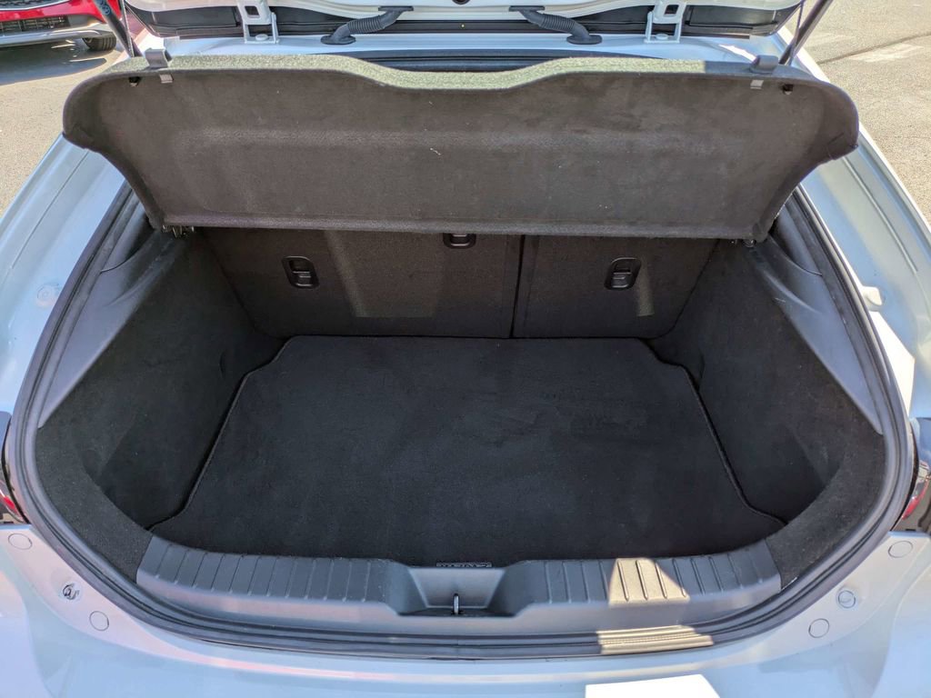 Used 2023 MAZDA MAZDA3 s image 15