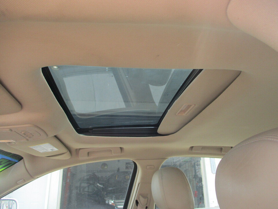 Used 2007 Buick Lucerne CXS w/ Driver Confidence Package FWD image 10
