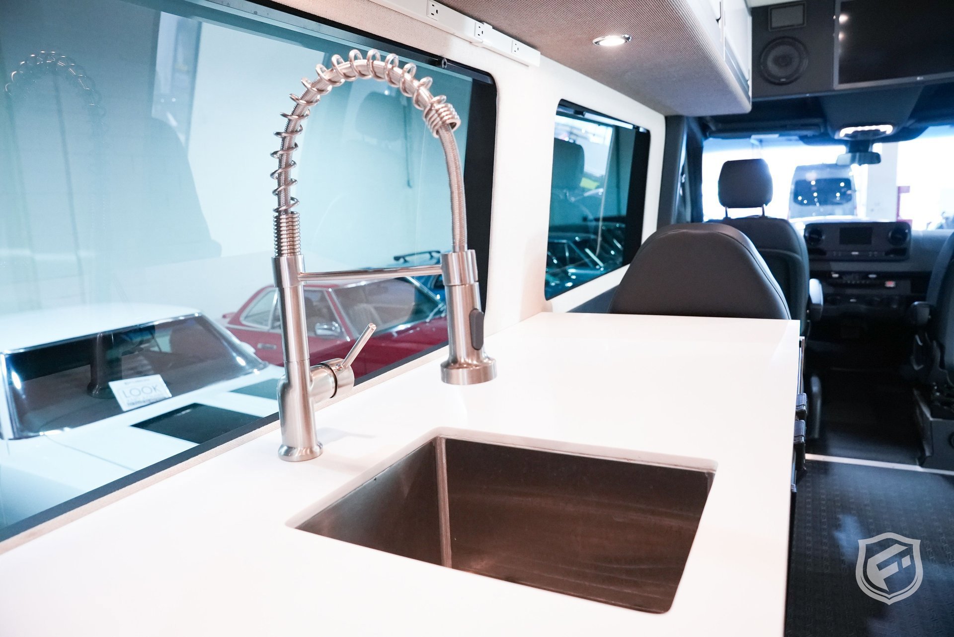 Used 2021 Mercedes-Benz Sprinter 2500 image 21