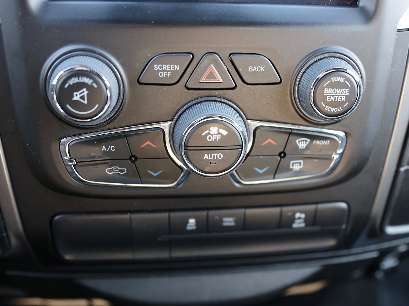 Used 2022 RAM 1500 Classic Warlock w/ Electronics Group image 24