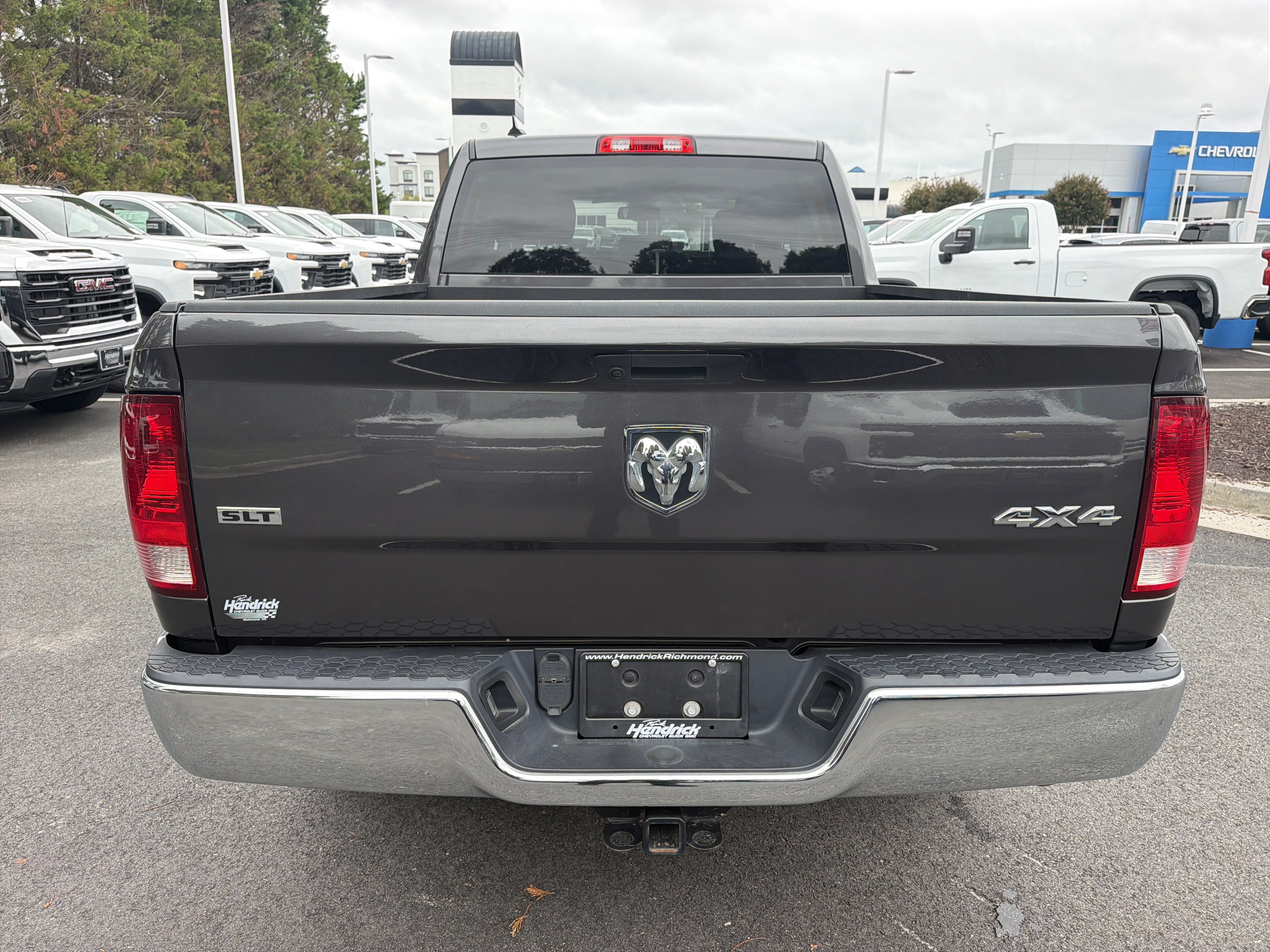 Used 2023 RAM 1500 Classic SLT w/ Trailer & Traction Group AWD/4WD image 9
