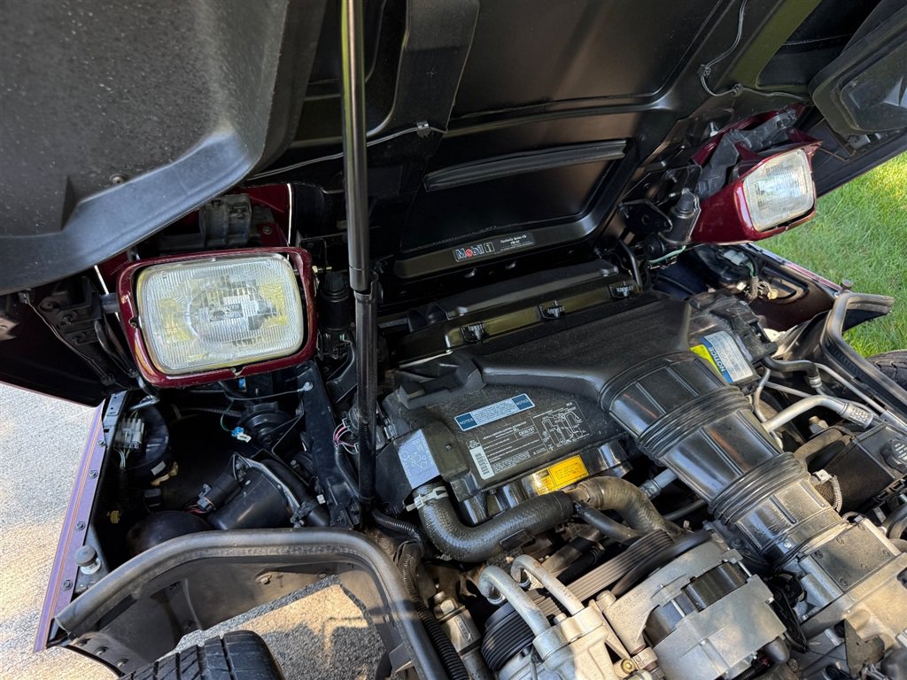 Used 1993 Chevrolet Corvette Convertible RWD image 81