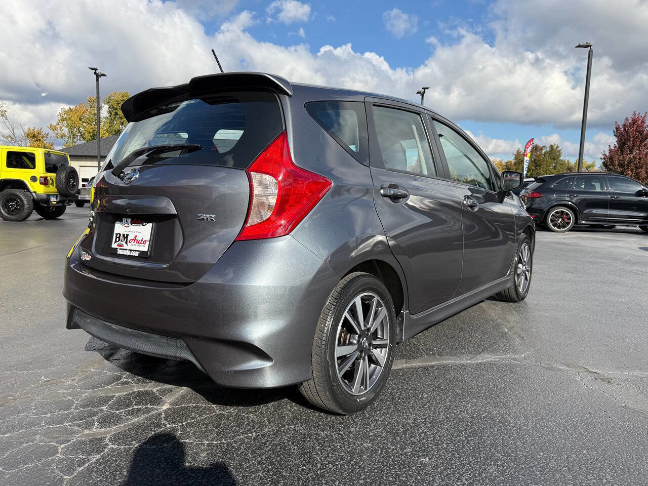 Used 2018 Nissan Versa Note SR image 7