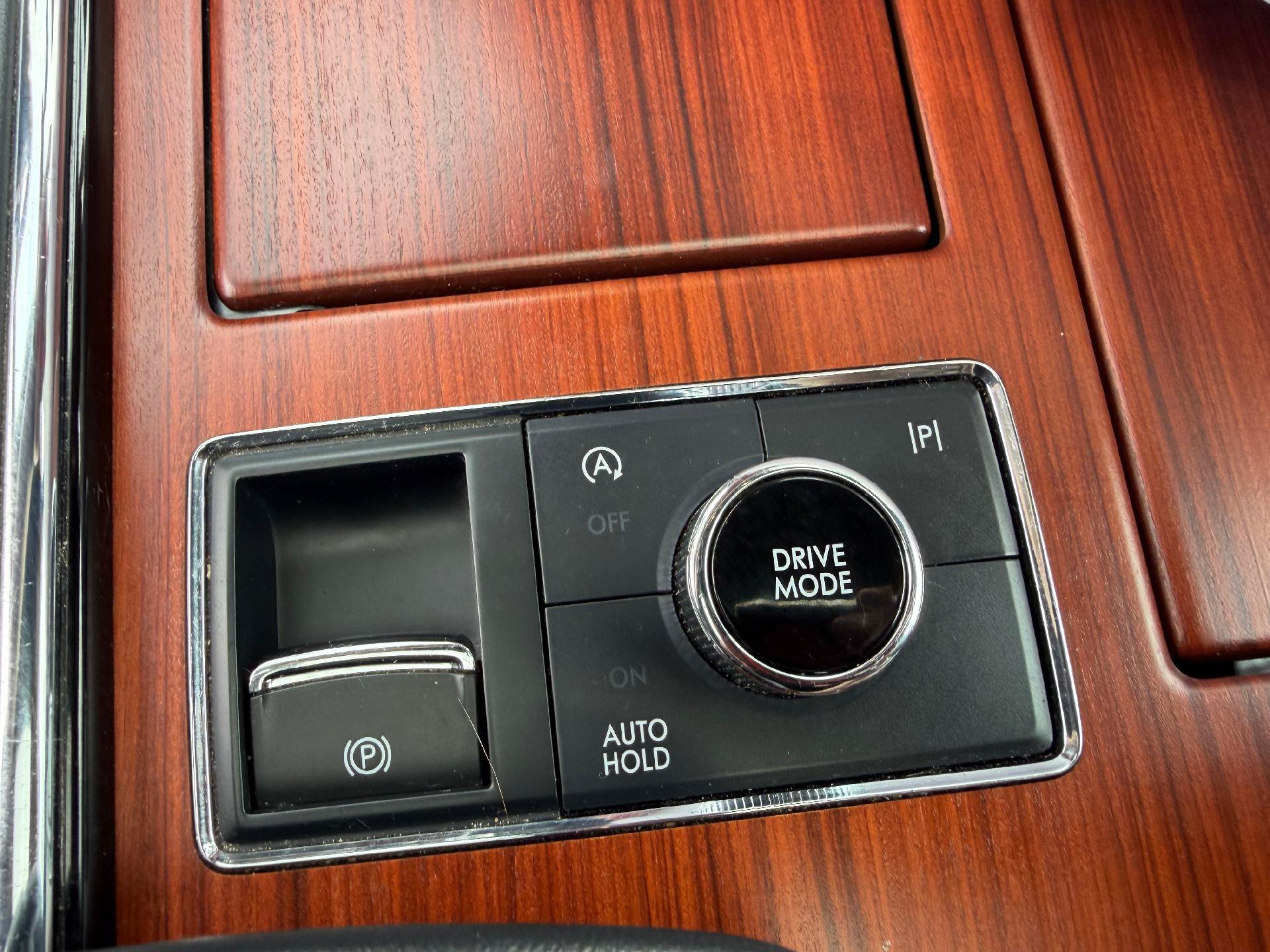 Used 2023 Lincoln Navigator L Reserve AWD/4WD image 31