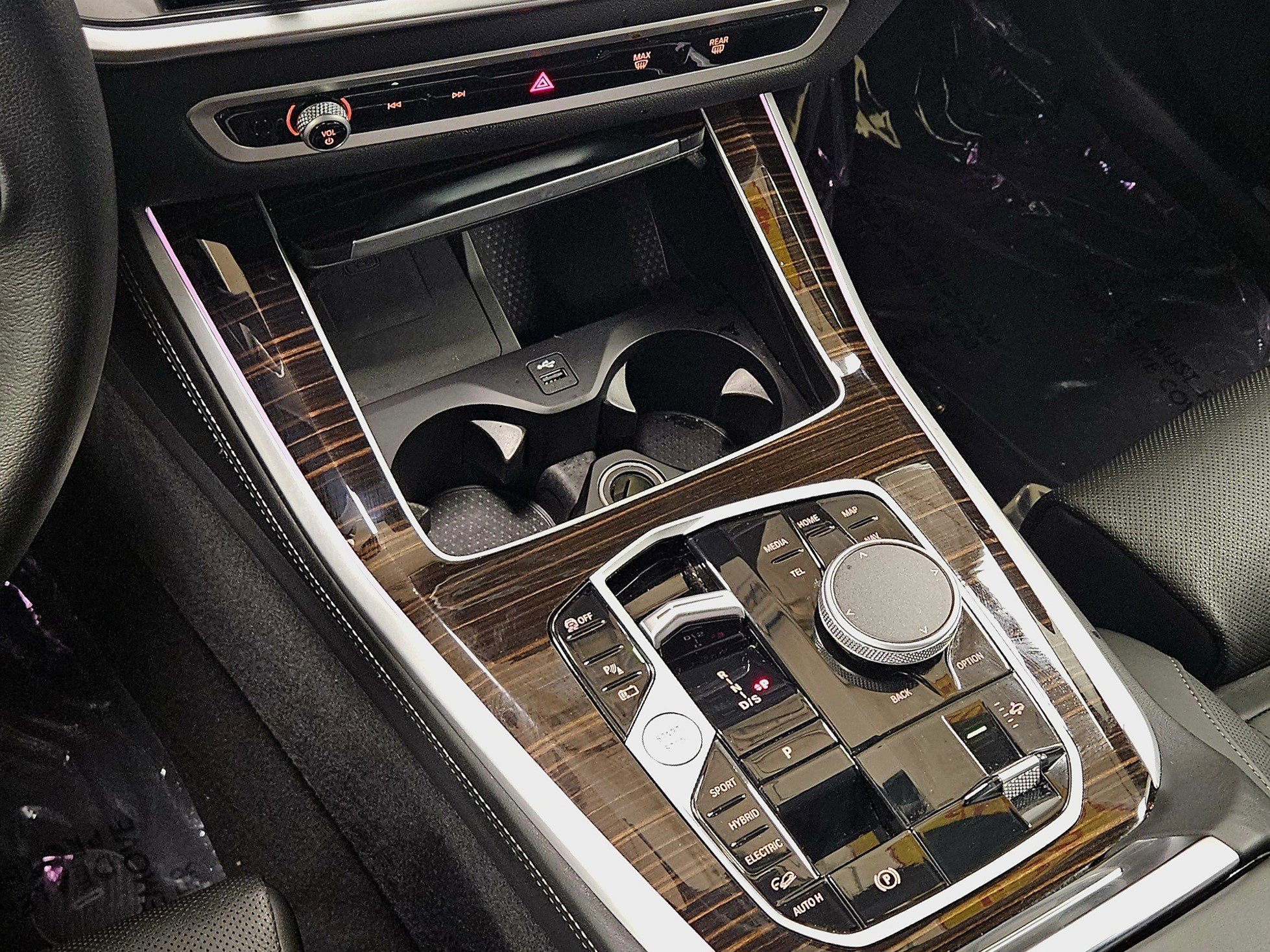 Used 2025 BMW X5 xDrive50e image 47