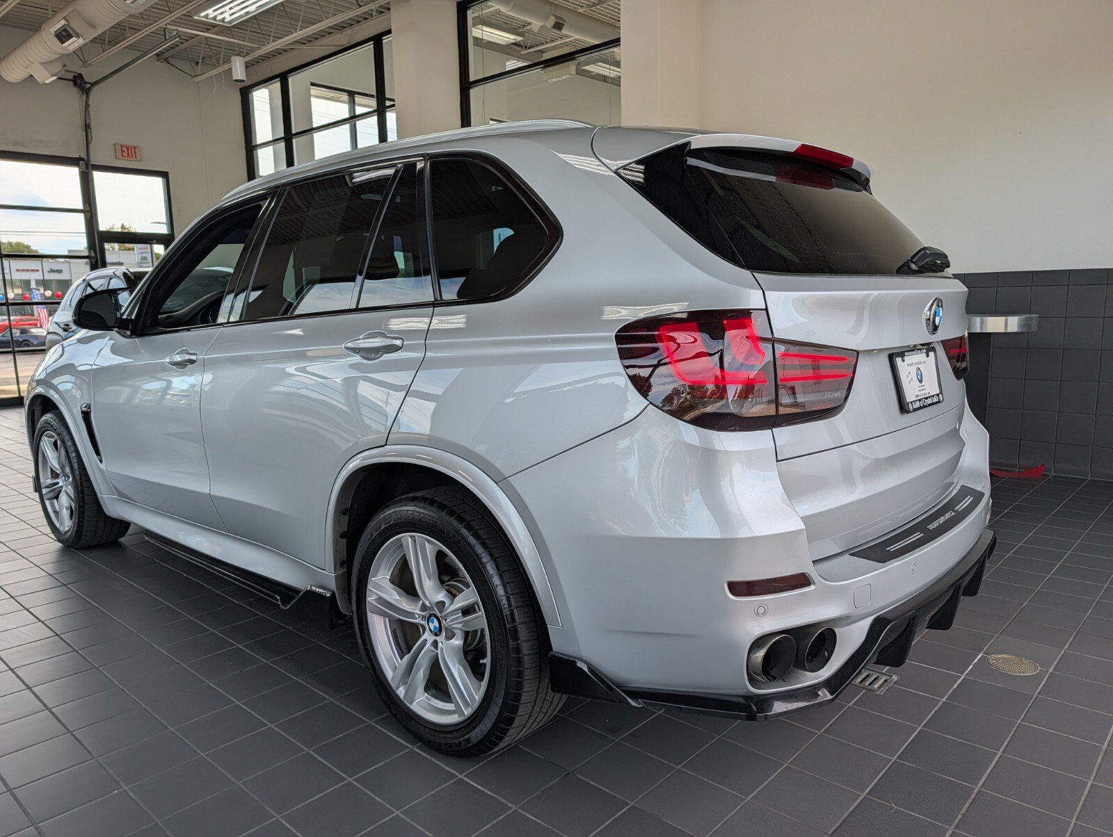 Used 2016 BMW X5 xDrive50i AWD/4WD image 4