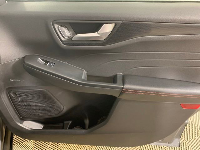Used 2025 Ford Escape ST-Line AWD/4WD image 31