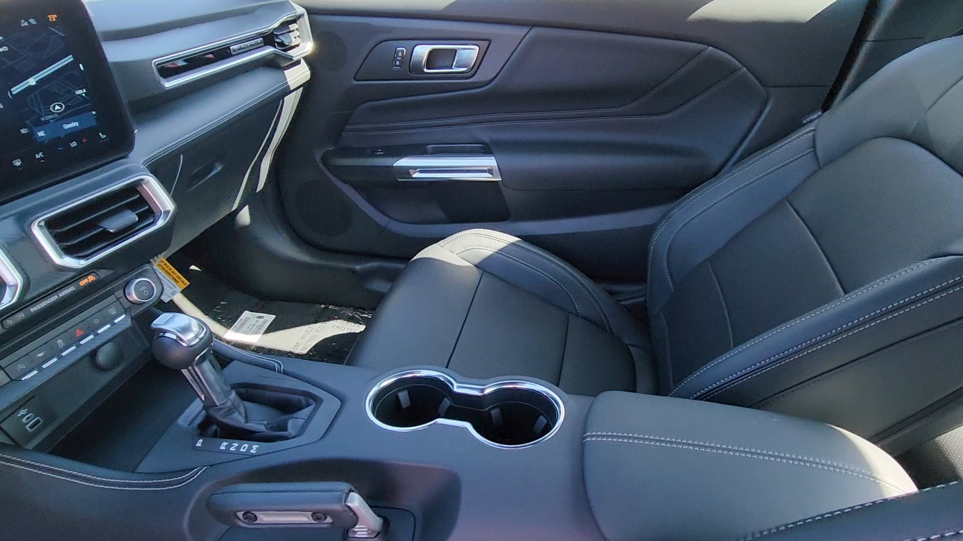 New 2025 Ford Mustang GT Premium w/ GT Performance Package image 13