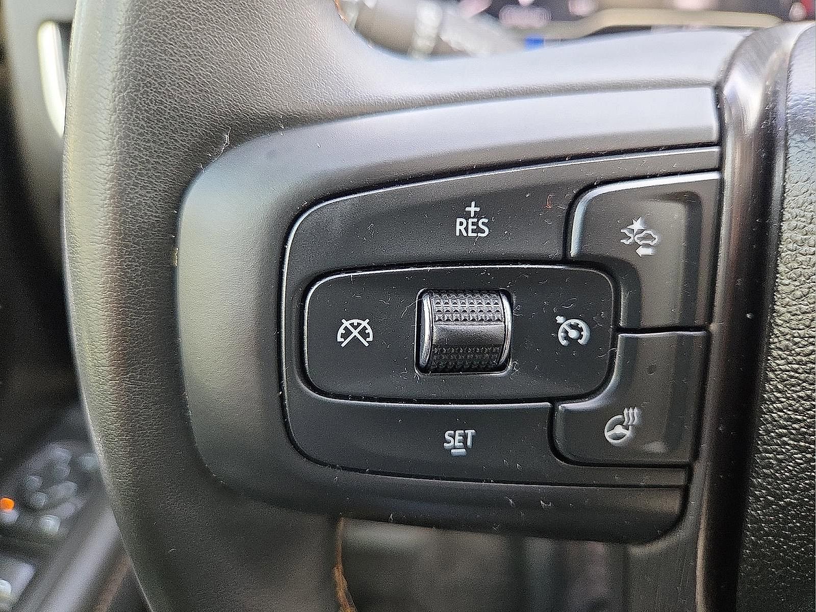 Used 2023 GMC Yukon XL AT4 w/ AT4 Premium Plus Package image 20