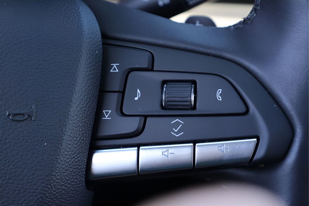 Certified 2024 Cadillac XT4 Premium Luxury image 20