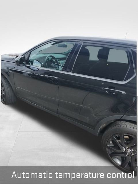 Used 2016 Land Rover Discovery Sport HSE Luxury image 10