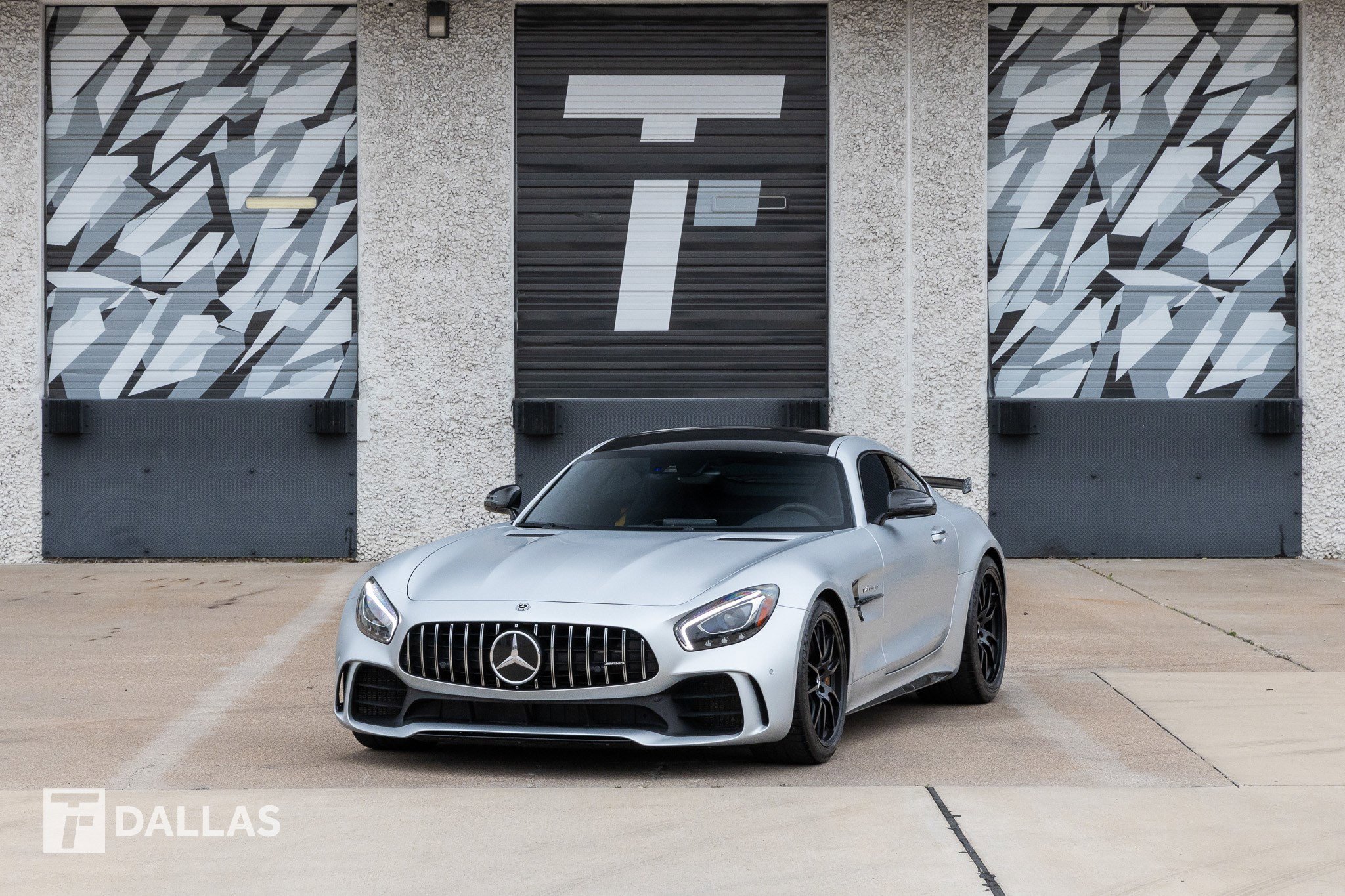 Used 2018 Mercedes-Benz AMG GT R image 5