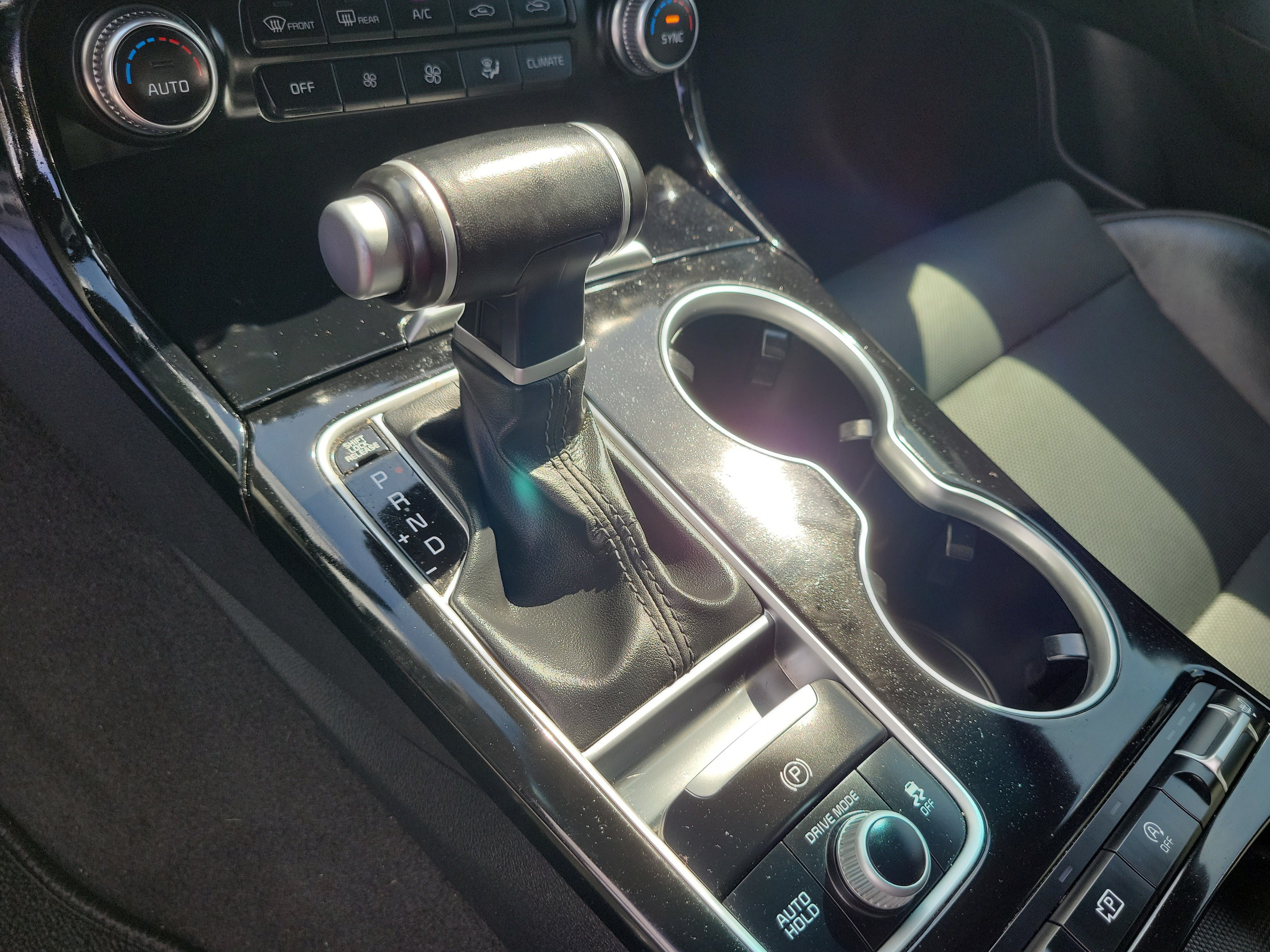 Certified 2022 Kia Stinger GT-Line RWD image 27
