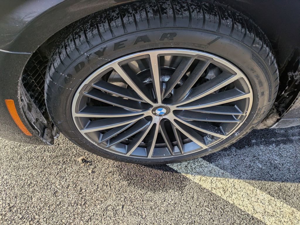 Used 2023 BMW 530i xDrive w/ Convenience Package image 24