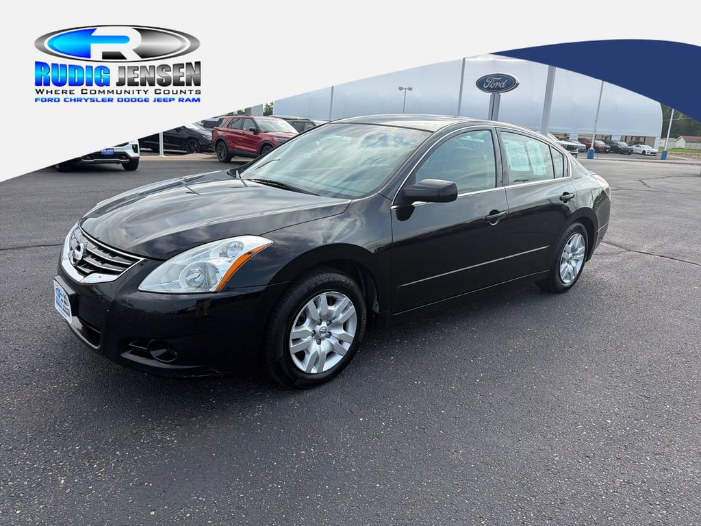 Used 2012 Nissan Altima 2.5 S FWD image 1