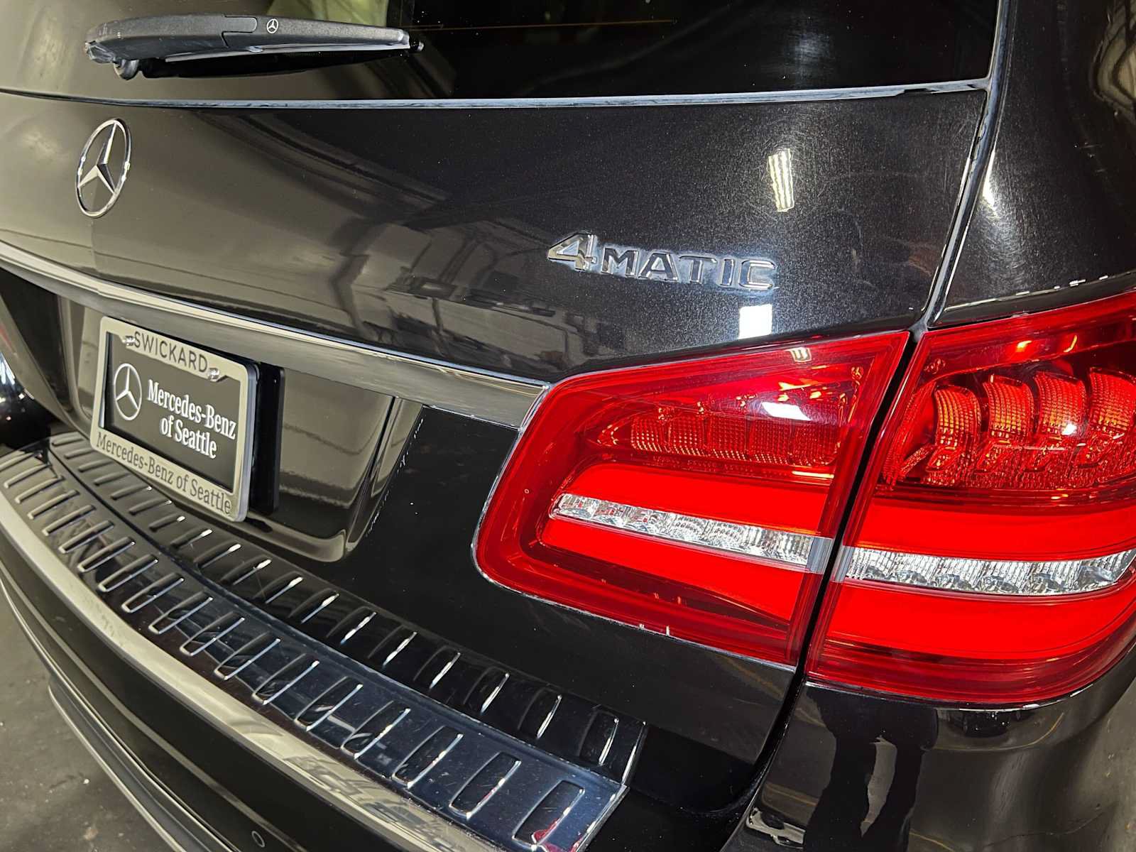 Used 2018 Mercedes-Benz GLS 450 4MATIC image 15