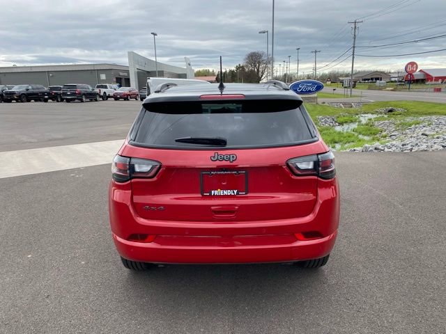 Used 2023 Jeep Compass High Altitude AWD/4WD image 6