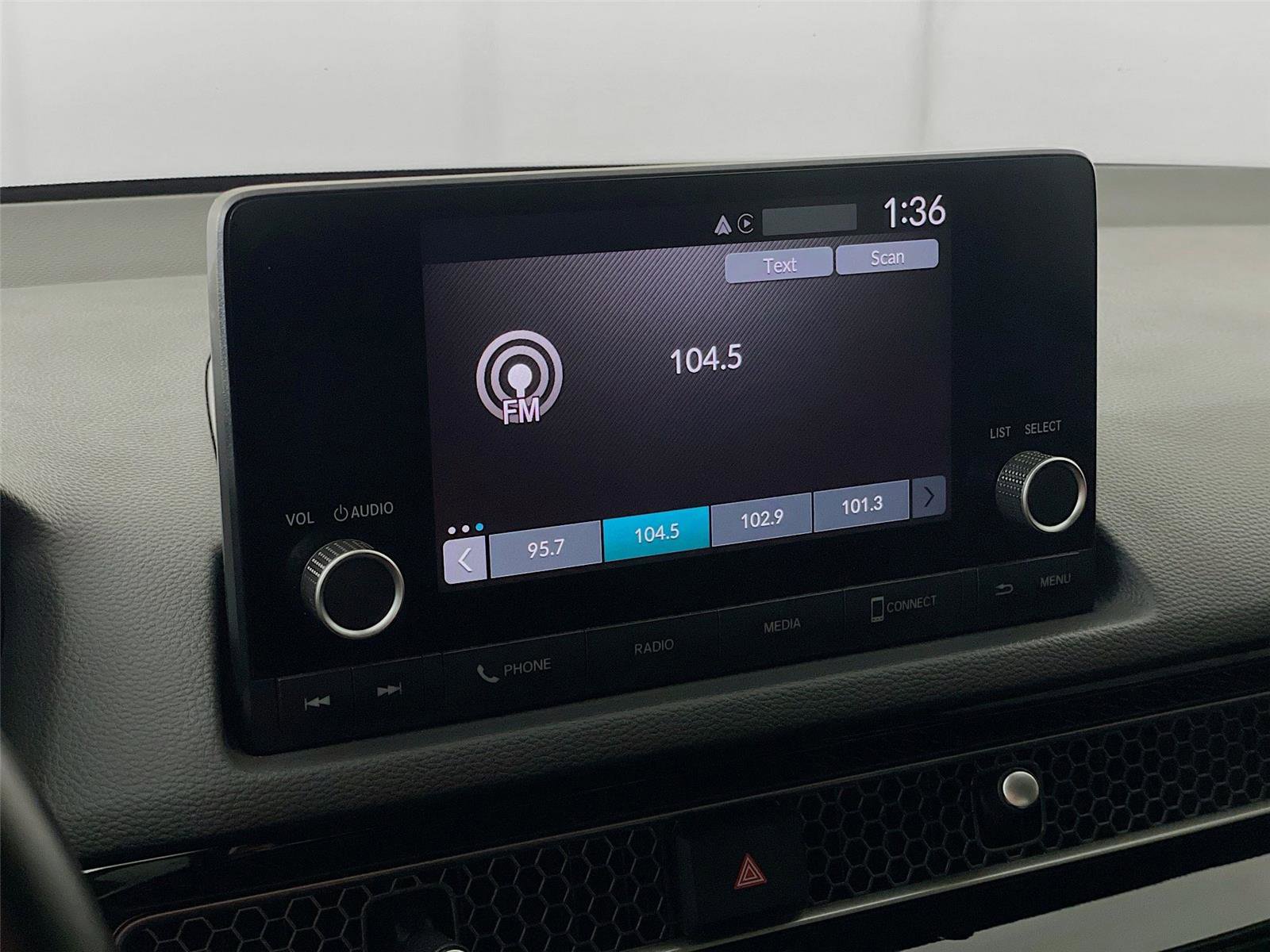 Used 2025 Honda Civic Sport image 18