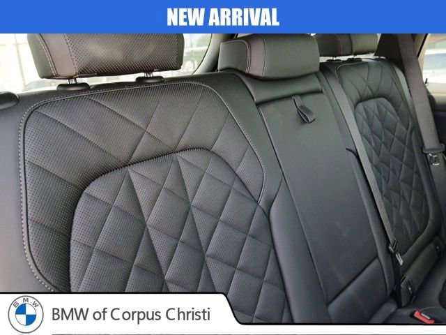 Used 2024 BMW X5 xDrive40i w/ M Sport Package AWD/4WD image 12