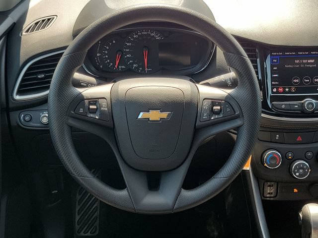 Used 2020 Chevrolet Trax LT w/ LPO, Protection Package AWD/4WD image 21