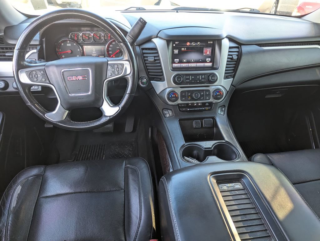 Used 2015 GMC Yukon SLT AWD/4WD image 30