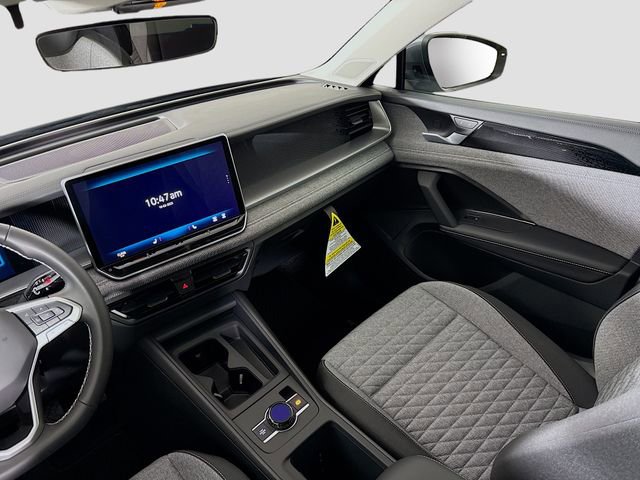 New 2025 Volkswagen Tiguan S image 23