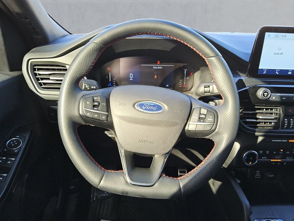 Used 2024 Ford Escape ST-Line image 12