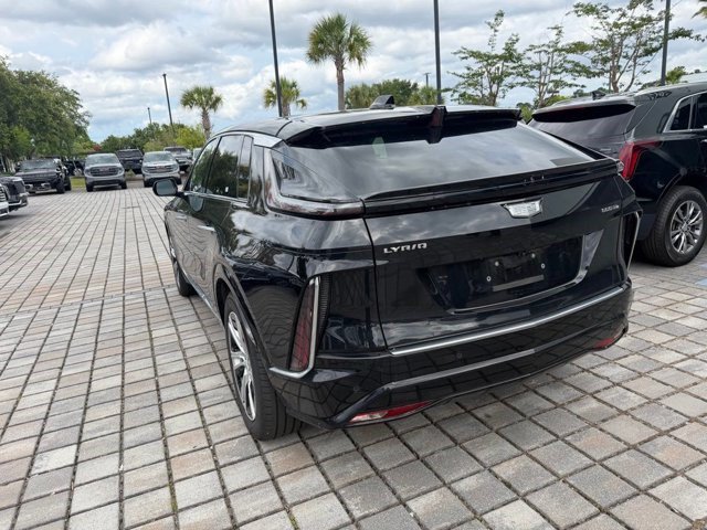 Certified 2024 Cadillac Lyriq Tech AWD/4WD image 11