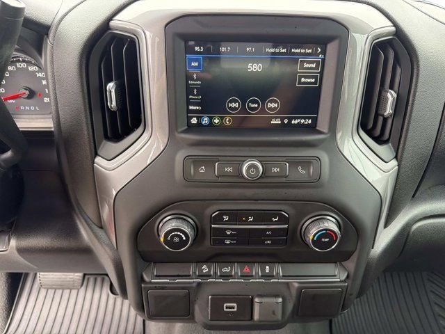 Used 2019 Chevrolet Silverado 1500 Custom Trail Boss image 26