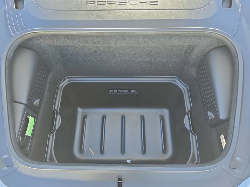 Used 2024 Porsche 718 Boxster S image 30