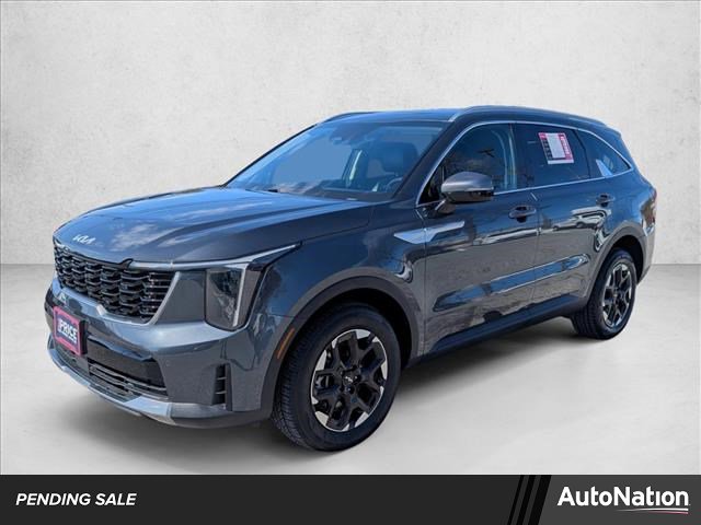 Used 2024 Kia Sorento S image 1