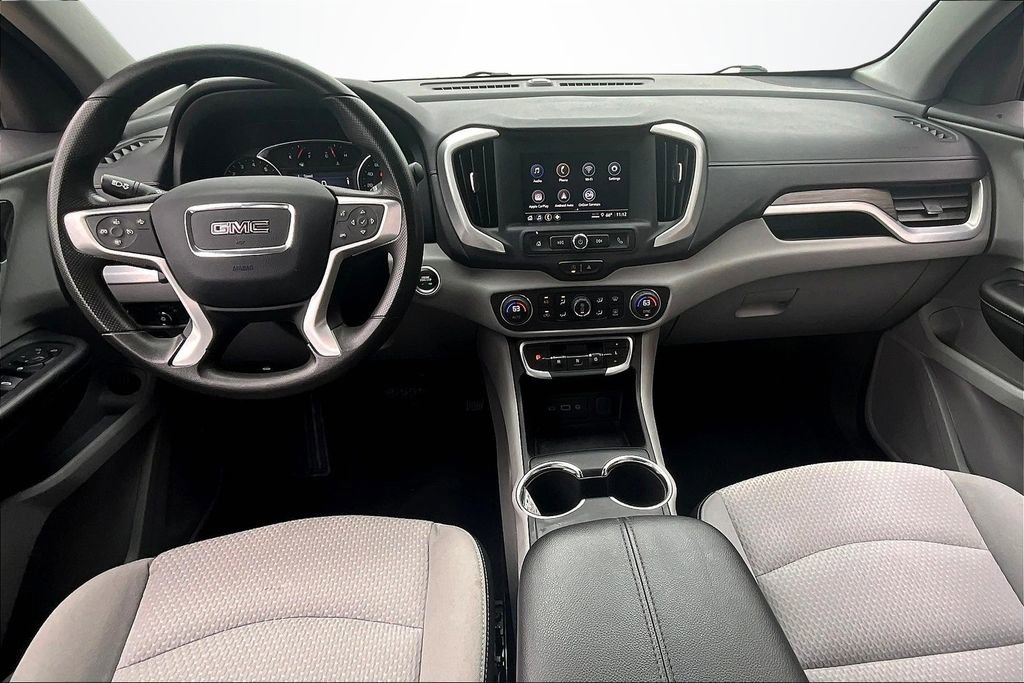 Used 2023 GMC Terrain SLE w/ Driver Convenience Package image 7