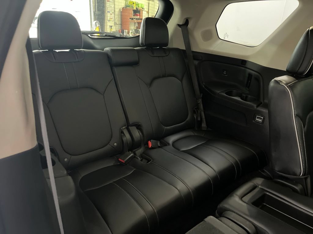 Used 2023 Honda Pilot Elite image 21