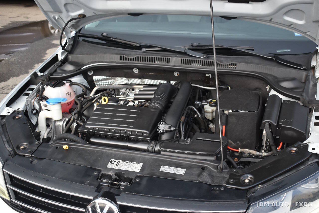 Used 2017 Volkswagen Jetta SE FWD image 31