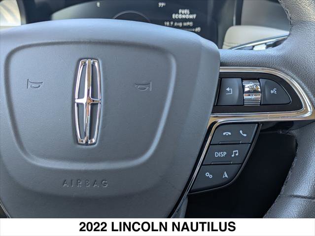 Certified 2022 Lincoln Nautilus AWD w/ Premium Package image 15