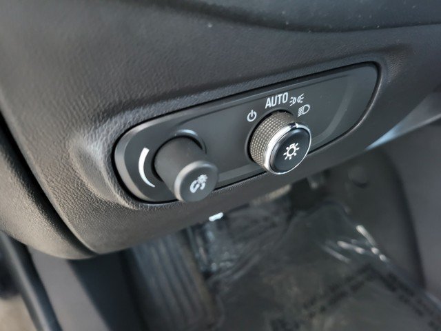 Used 2024 Chevrolet Equinox LT FWD image 5