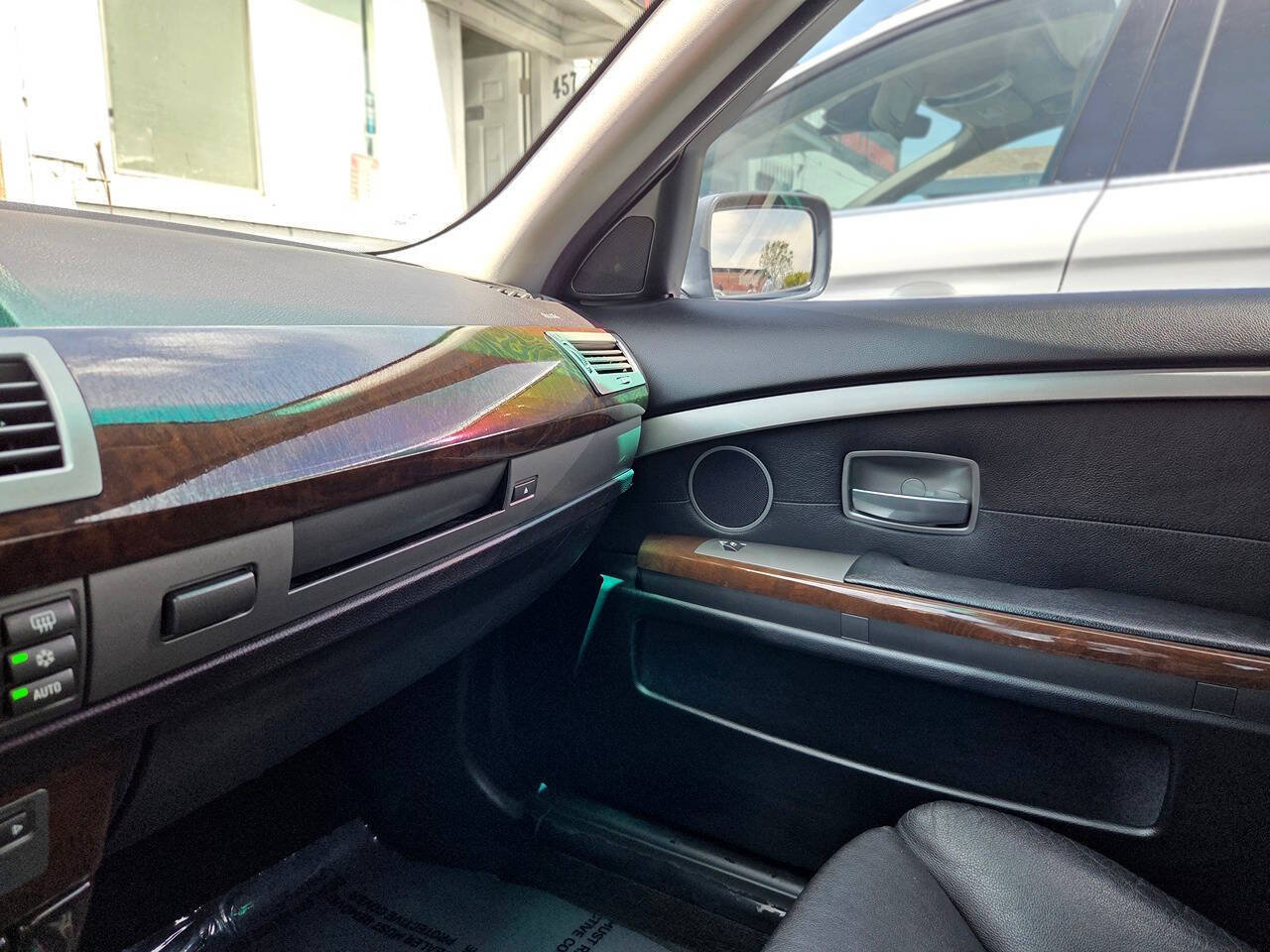 Used 2005 BMW 745Li RWD image 31