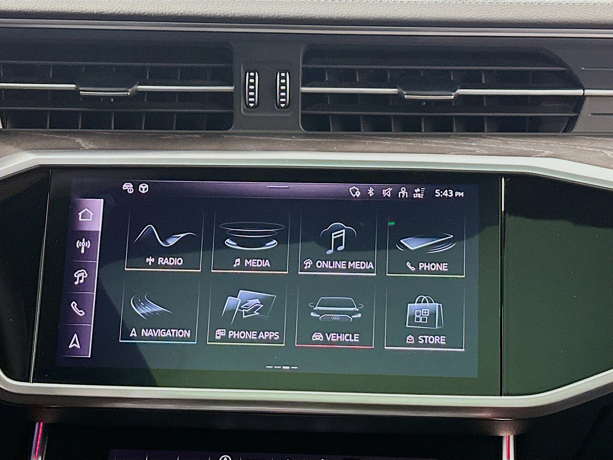 Used 2024 Audi A7 3.0T Premium Plus w/ Premium Plus Package AWD/4WD image 12